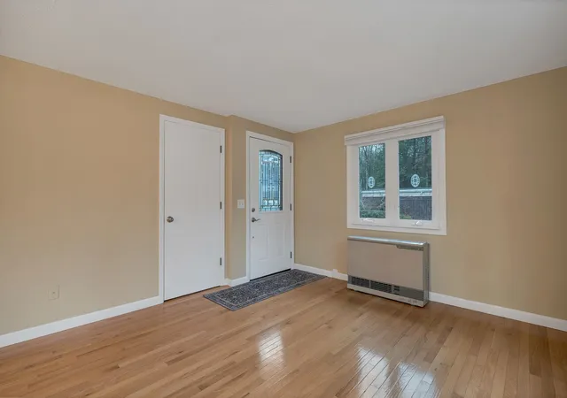 5th image of 5 Piscataqua Rd, Concord, NH 03301 | MLS# 5082774