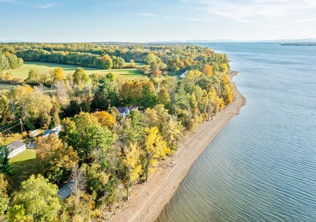 4th image of 489 West Shore Rd, Isle La Motte, VT 05463 | MLS# 5082779