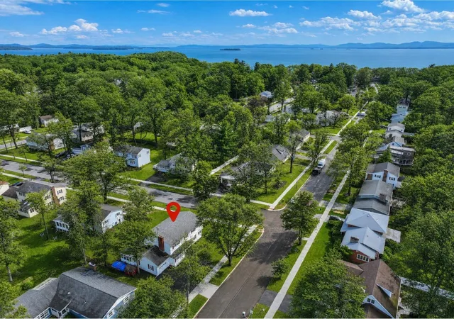 1st image of 71 Lakewood Pkwy, Burlington, VT 05408 | MLS# 5082903