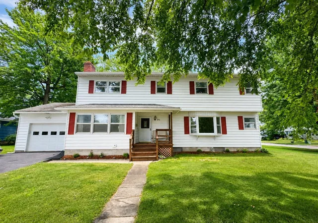Photo 1 of Single family home for sale at 71 Lakewood Pkwy, Burlington, VT 05408 | MLS# 5082903 | Listing updated on 2026-09-14