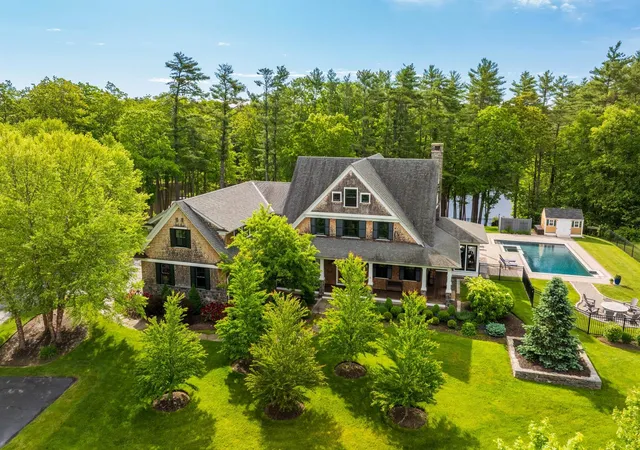 3rd image of 74 Saddle Trail Dr, Dover, NH 03820 | MLS# 5082996