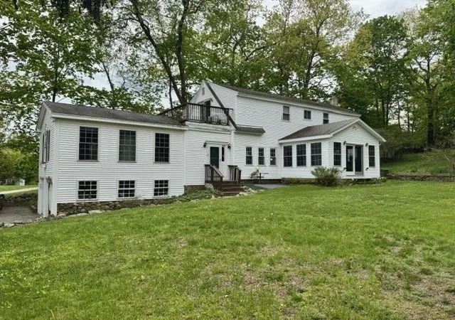 Photo 1 of Single family home for sale at 250 Joppa Hill Rd, Bedford, NH 03110 | MLS# 5083079 | Listing updated on 2026-09-17