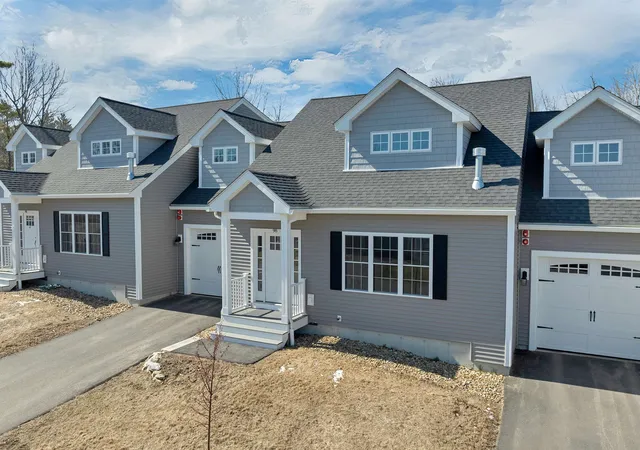 Photo 2 of Condo for sale at 98 Brook Hl #98, Meredith, NH 03253 | MLS# 5083090 | Listing updated on 2026-08-31