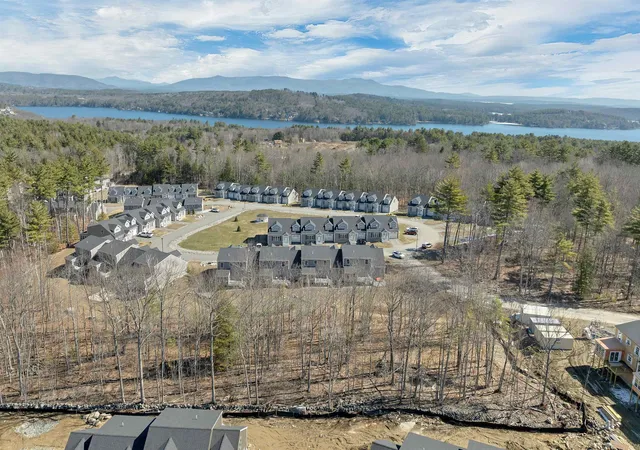 Photo 3 of Condo for sale at 98 Brook Hl #98, Meredith, NH 03253 | MLS# 5083090 | Listing updated on 2026-08-31