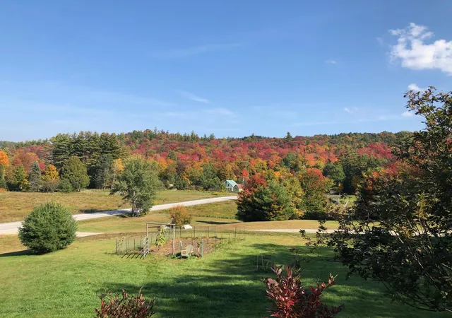 Photo 4 of Single family home for sale at 137 Stratton Arlington Rd, West Wardsboro, VT 05360 | MLS# 5083153 | Listing updated on 2026-09-01
