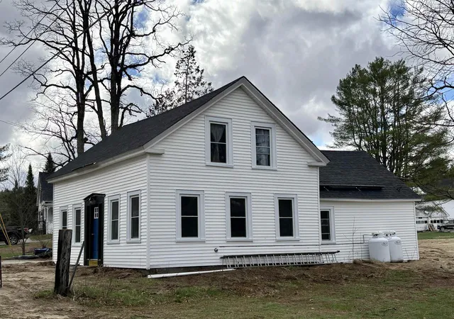 Homes for sale in Grafton, NH | 40 Library Rd, Grafton, NH 03240 | MLS# 5083336