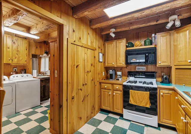 Photo 4 of Sale Pending at 32 Dewing Rd, Franklin, VT 05457 | MLS# 5083340 | Listing updated on 2026-10-08