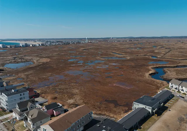 60th image of 605 Ocean Blvd #1, Hampton, NH 03842 | MLS# 5083377