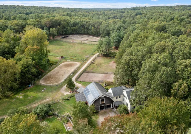 2nd image of 225 Lowell St, Carlisle, MA 01741 | MLS# 5083484