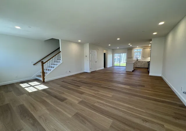4th image of 6B Dearborn Cir, Goffstown, NH 03045 | MLS# 5083512