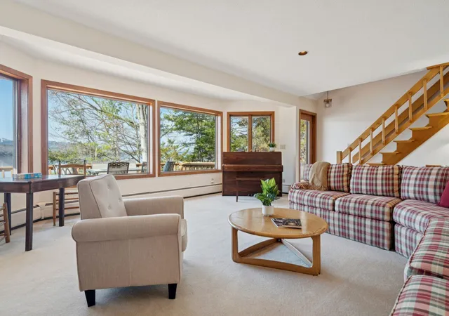 5th image of 9 Umbrella Pt, Wolfeboro, NH 03894 | MLS# 5083555