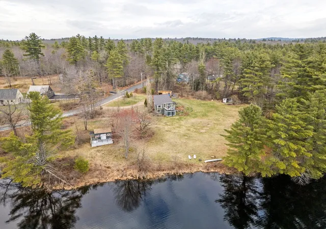 Homes for sale in New Durham, NH | 83 Birch Hill Rd, New Durham, NH 03855 | MLS# 5083575
