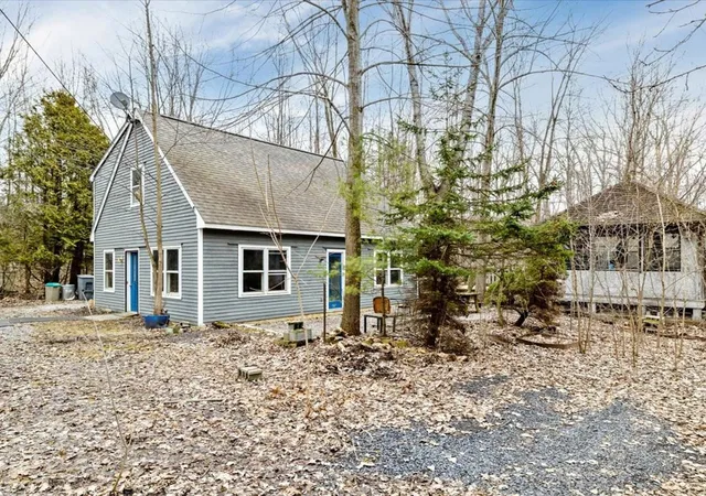 2nd image of 1255 Blockhouse Point Rd, North Hero, VT 05474 | MLS# 5083667