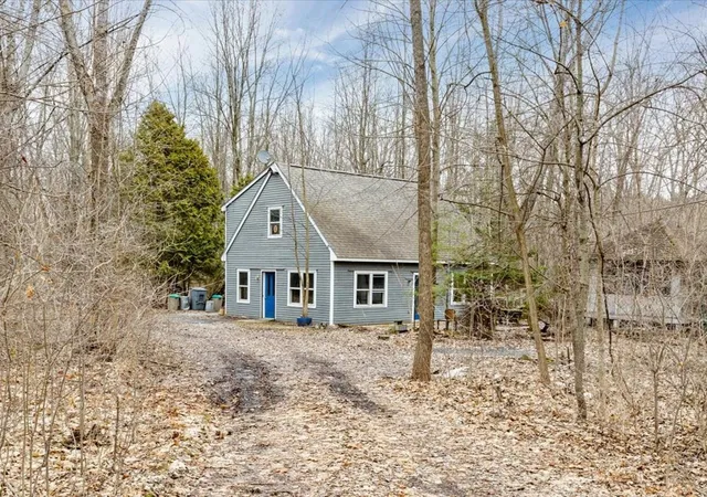 3rd image of 1255 Blockhouse Point Rd, North Hero, VT 05474 | MLS# 5083667