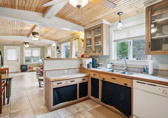 Photo 3 of Single family home for sale at 17 Keyes Hollow Rd, South Acworth, NH 03607 | MLS# 5083675 | Listing updated on 2026-06-07