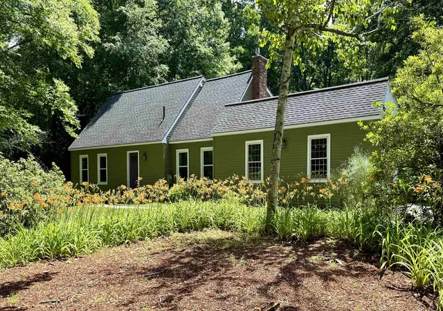 2nd image of 26 Wedgewood Dr, Londonderry, NH 03053 | MLS# 5083727