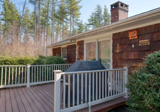3rd image of 262 Concord St, Antrim, NH 03440 | MLS# 5083793
