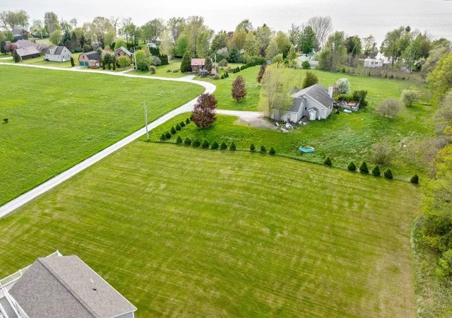 3rd image of 1A Sunset View Ln, Isle La Motte, VT 05463 | MLS# 5083844