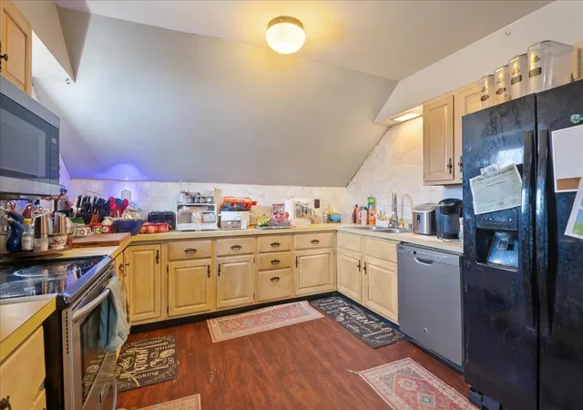 5th image of 374 Lake Rd, Saint Albans, VT 05478 | MLS# 5083964
