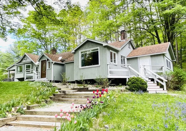 Homes for sale in Shaftsbury, VT | 1260 Cider Mill Rd, Shaftsbury, VT 05262 | MLS# 5084055