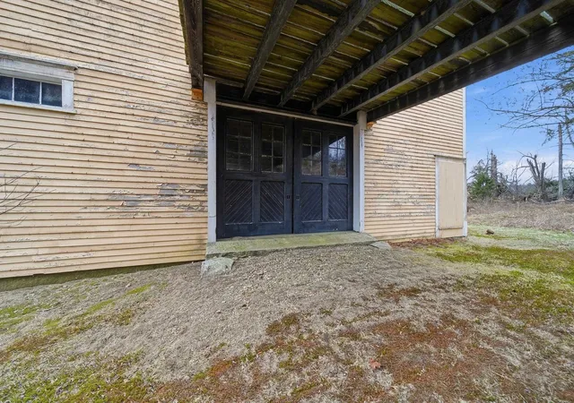 56th image of 117 New Boston Rd, Bedford, NH 03110 | MLS# 5084106