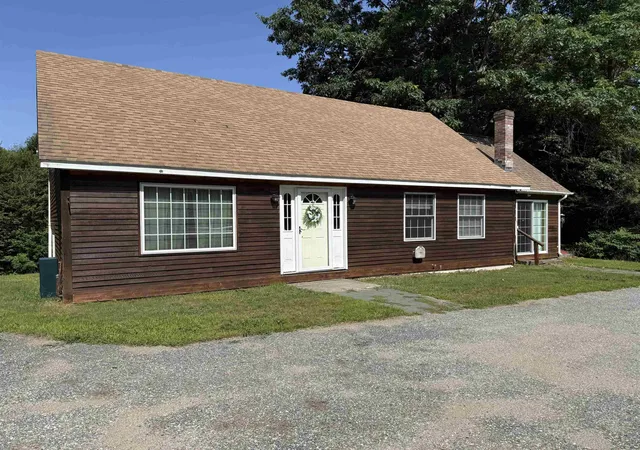 Photo 3 of Single family home for sale at 175 Pleasant Valley Rd, Springfield, VT 05156 | MLS# 5084156 | Listing updated on 2026-09-15