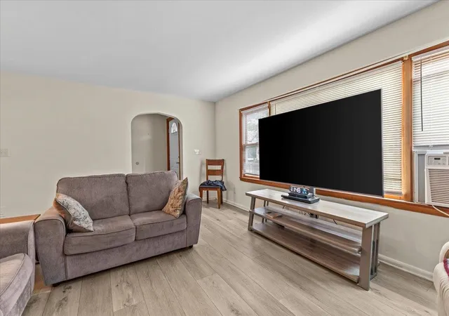 5th image of 330 Flynn Ave, Burlington, VT 05401 | MLS# 5084170