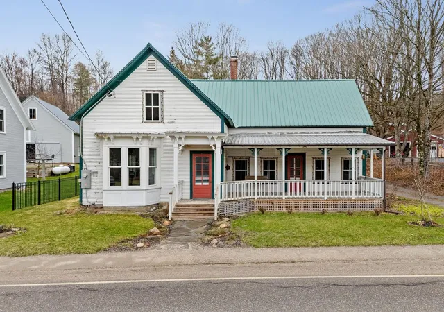 3rd image of 81 East River Rd, Lincoln, VT 05443 | MLS# 5084232