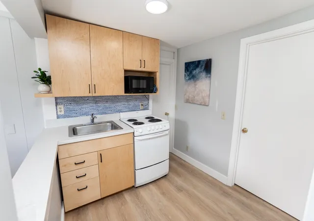 Homes for sale in Hampton, NH | 401A Ocean Blvd #2, Hampton, NH 03842 | MLS# 5084246