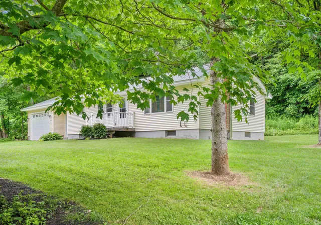 Homes for sale in Rochester, VT | 919 Vt Route 100 South, Rochester, VT 05767 | MLS# 5084261