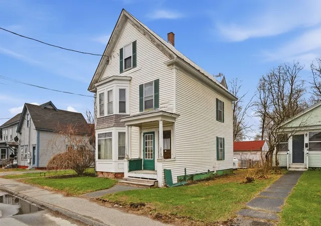 5th image of 39 Highland St, Woodsville, NH 03785 | MLS# 5084279