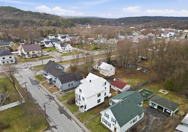 Homes for sale in Haverhill, NH | 39 Highland St, Haverhill, NH 03785 | MLS# 5084279