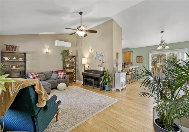 Photo 4 of Single family home for sale at 237 Hillside Ln, East Fairfield, VT 05448 | MLS# 5084318 | Listing updated on 2026-04-26