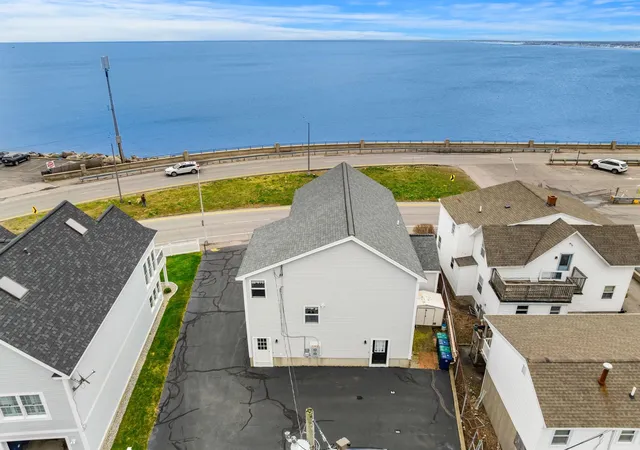 Homes for sale in Hampton, NH | 501 Ocean Blvd #1, Hampton, NH 03842 | MLS# 5084334