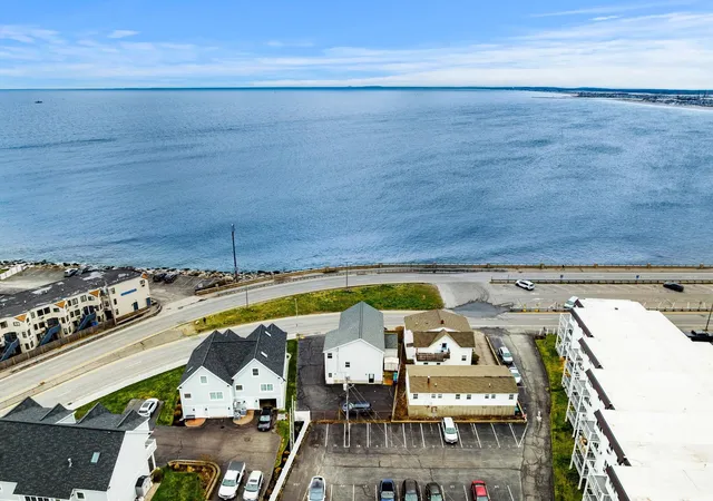 Homes for sale in Hampton, NH | 501 Ocean Blvd #1, Hampton, NH 03842 | MLS# 5084334