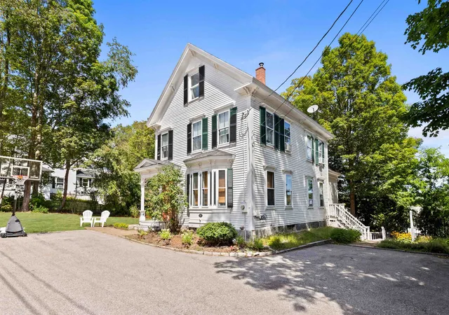 3rd image of 15 Highland St, Meredith, NH 03253 | MLS# 5084364
