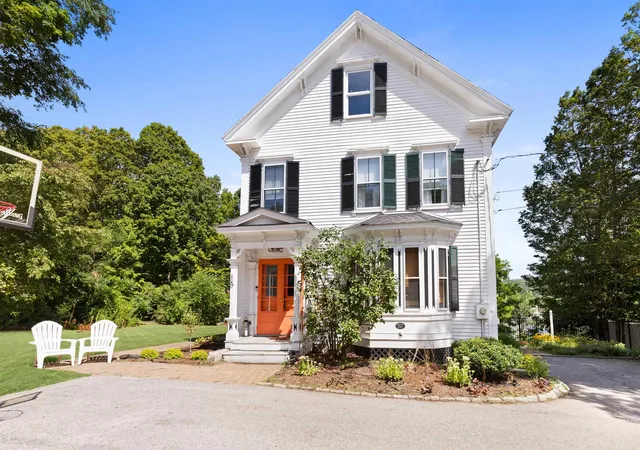 4th image of 15 Highland St, Meredith, NH 03253 | MLS# 5084364