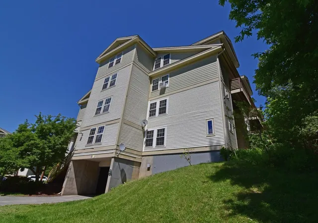 5th image of 243 Hildred Dr, Burlington, VT 05401 | MLS# 5084447