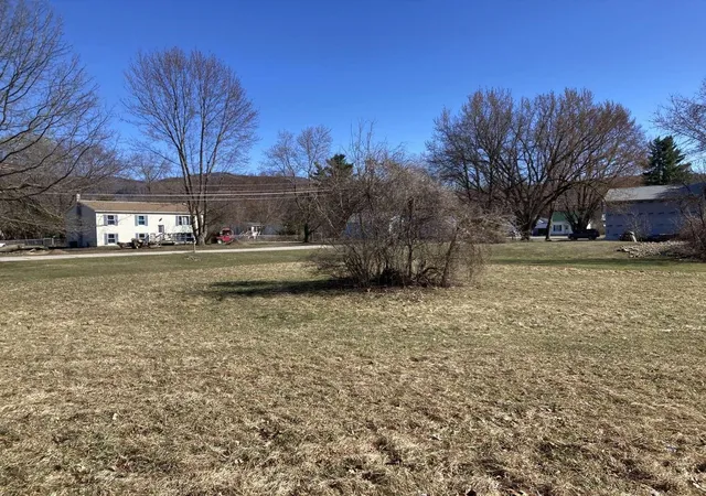 3rd image of 4 Wilmar Rd, Middlebury, VT 05740 | MLS# 5084486