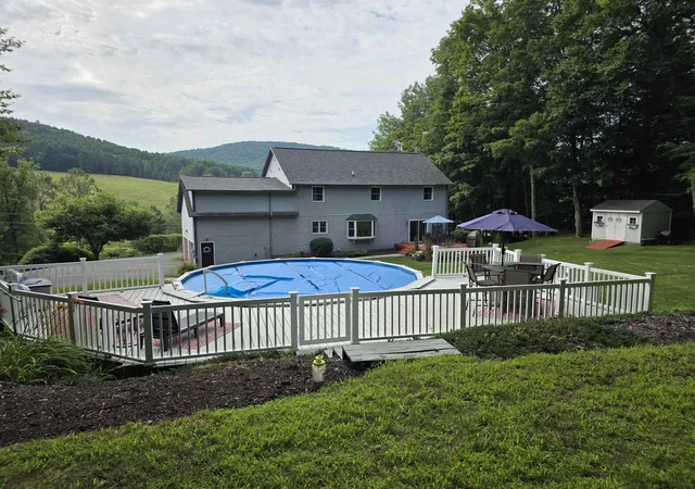Photo 3 of Single family home for sale at 229 Meadow Wood Ln #6, Saint Johnsbury, VT 05819 | MLS# 5084512 | Listing updated on 2026-08-21