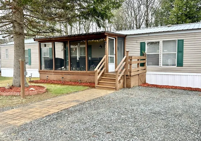 Homes for sale in Campton, NH | 242 Riverside Dr, Campton, NH 03223 | MLS# 5084522