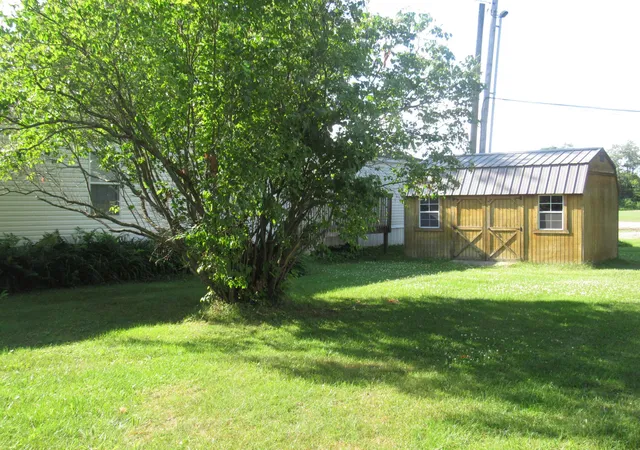 Photo 3 of Single family home for sale at 2477 Us Route 5 Route #C-11, Derby, VT 05829 | MLS# 5084534 | Listing updated on 2026-08-27
