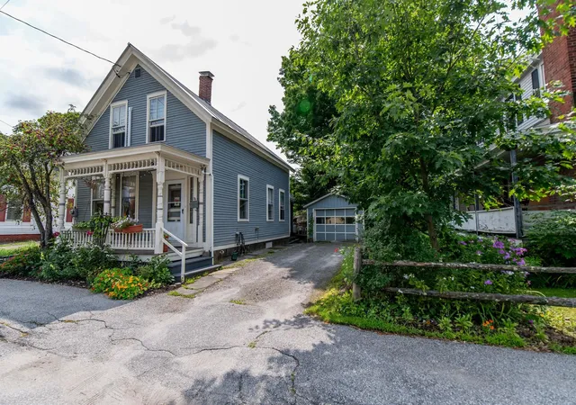 Homes for sale in Montpelier, VT | 25 Saint Paul St, Montpelier, VT 05602 | MLS# 5084562