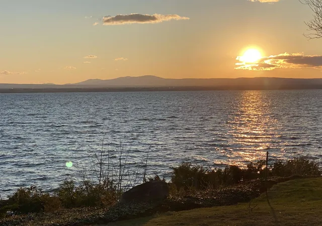 3rd image of 571 West Shore Rd, South Hero, VT 05486 | MLS# 5084680