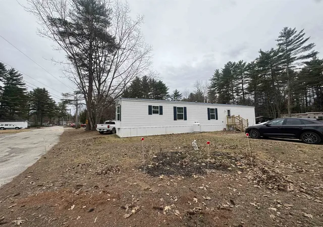 2nd image of 3 Chamberlain Ct, Deering, NH 03244 | MLS# 5084688