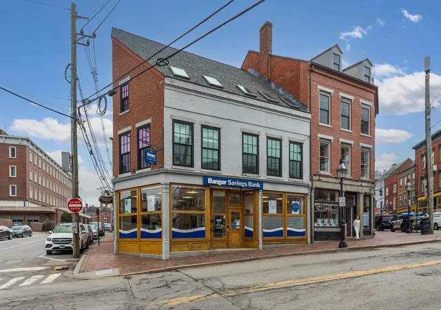 1st image of 8 Bow St, Portsmouth, NH 03801 | MLS# 5084747