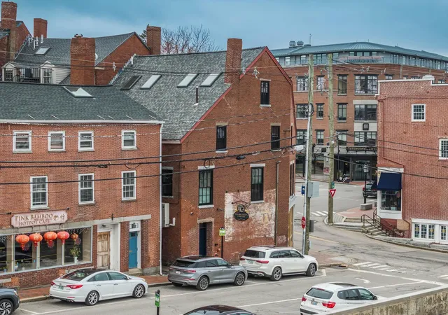 4th image of 8 Bow St, Portsmouth, NH 03801 | MLS# 5084747