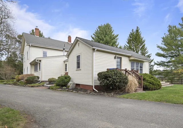 image of 64 Kingston Rd, Exeter, NH 03833 | MLS# 5084800