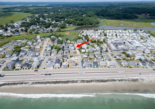Photo 3 of Condo for sale at 7 Redman St, Hampton, NH 03842 | MLS# 5084841 | Listing updated on 2026-08-20