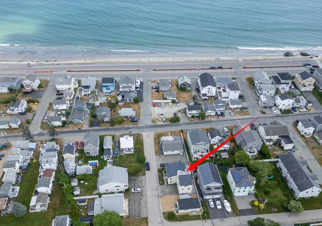 Photo 3 of Condo for sale at 7 Redman St, Hampton, NH 03842 | MLS# 5084841 | Listing updated on 2026-08-20